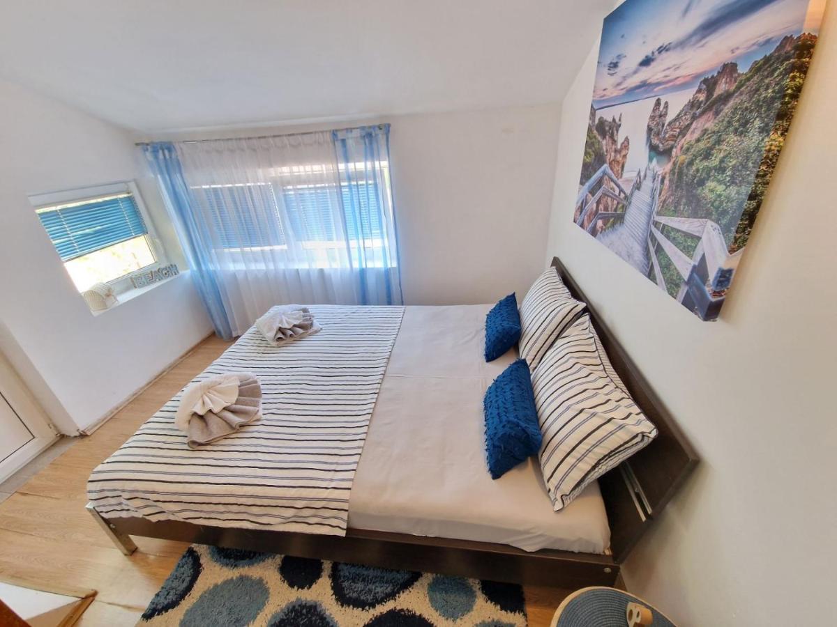 Lampone House Apartment Budva