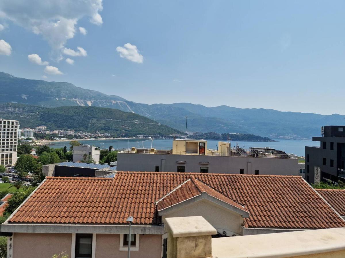Lampone House * Budva