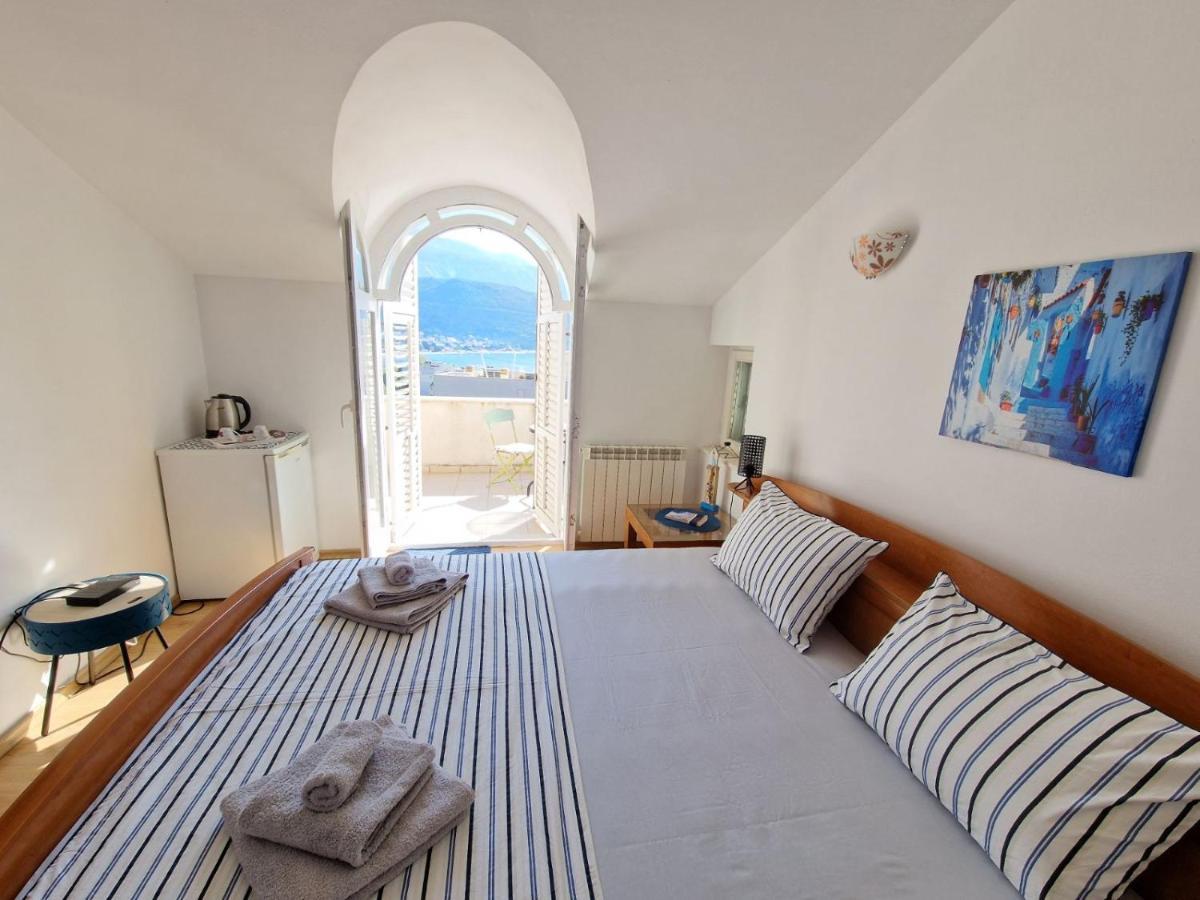 Lampone House * Budva