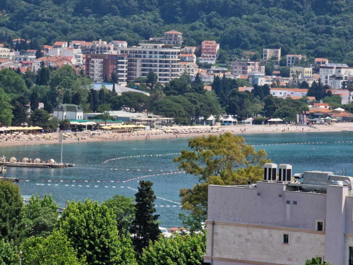 Lampone House * Budva